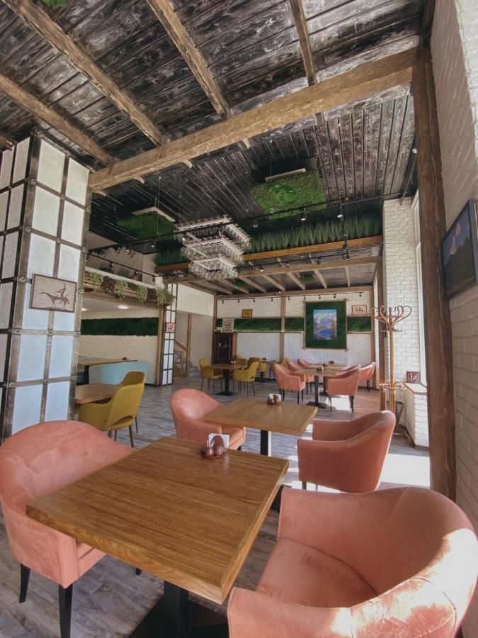 Ritsa Hotel ซุคุม ภายนอก รูปภาพ