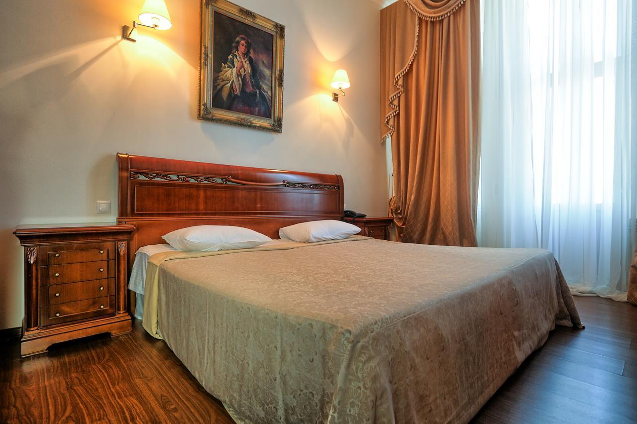 Ritsa Hotel ซุคุม ภายนอก รูปภาพ